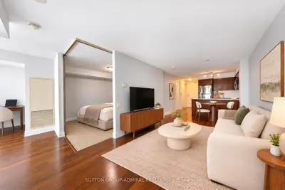2191 Yonge Street 3210, Toronto, On M4s 3h8
