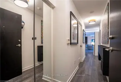775 King Street W 430, Toronto, On M5v 2k3