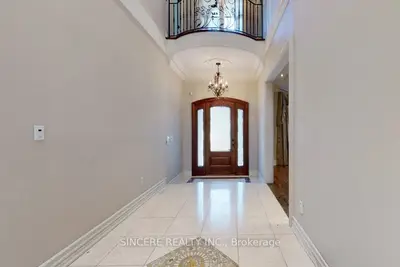 195 Byng Avenue, Toronto, On M2n 4k8
