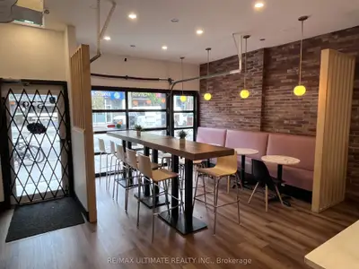 579 College Street, Toronto, On M6g 1b2