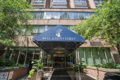 44 St Joseph Street 1811, Toronto, On M4y 2w4