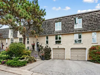 31 Anvil Millway, Toronto, On M2l 1p9