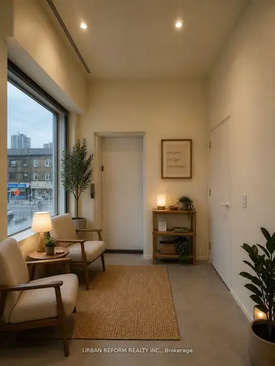 1071 Yonge Street Room 1, Toronto, On M4w 2l2