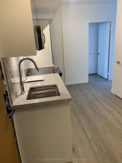 500 Wilson Avenue 349, Toronto, On M3h 0e5