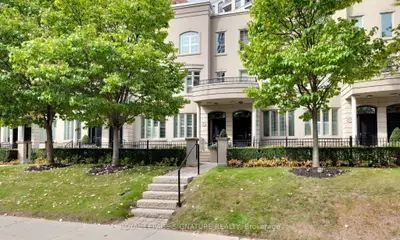104 Pleasant Boulevard, Toronto, On M4t 1j8