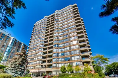 268 Ridley Boulevard 314, Toronto, On M5m 4n3