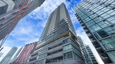 8 Charlotte Street 513 (furnished), Toronto, On M5v 0k4