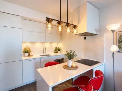 20 Richardson Street 804, Toronto, On M5a 0s6