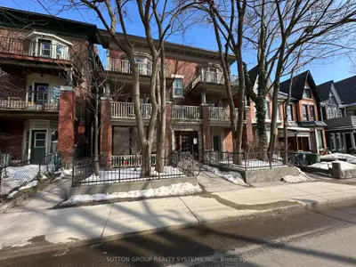 237 Dovercourt Road D, Toronto, On M6j 3c9