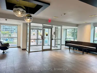 100 Western Battery Road 2307, Toronto, On M6k 3s2