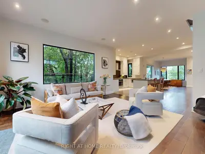 386 Rosewell Avenue, Toronto, On M4r 2b4