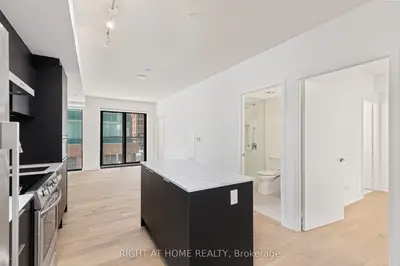 25 richmond Street E 315, Toronto C08, ON M5C 0A6