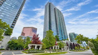 15 Greenview Avenue 2413, Toronto, On M2m 4m7