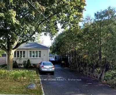 15 Lynnhaven Road Main Floor, Toronto, On M6a 2k7