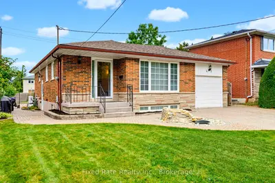 45 Waddington Crescent, Toronto, On M2j 2z9