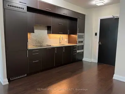 2 Anndale Drive 3211, Toronto, On M2n 0g5