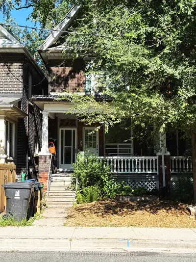 383 Lansdowne Avenue Main Floor, Toronto, On M6h 3y2