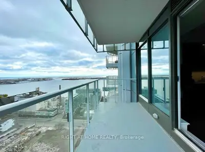 28 Freeland Street 2908, Toronto, On M5e 0e3