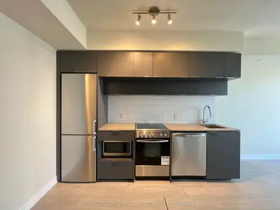 181 Dundas Street E 4101, Toronto, On M5a 0n5