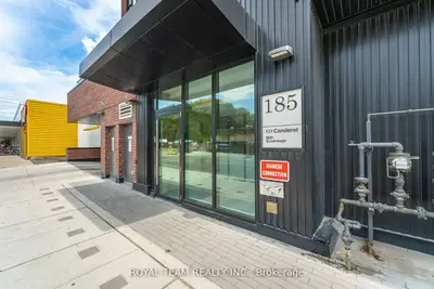 185 Alberta Avenue 1107, Toronto, On M6c 0a5