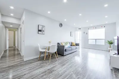 5 Concorde Place 1911, Toronto, On M3c 3m8