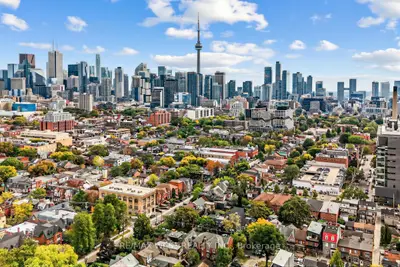 90 Oxford Street, Toronto, On M5t 1p3