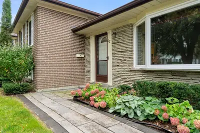 62 Summerside Crescent, Toronto, On M2h 1x1