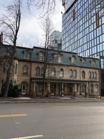 207 Jarvis Street 6, Toronto, On M5j 2c1