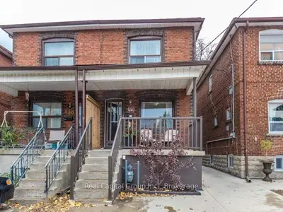 440 Lauder Avenue 1, Toronto, On M6e 3j2