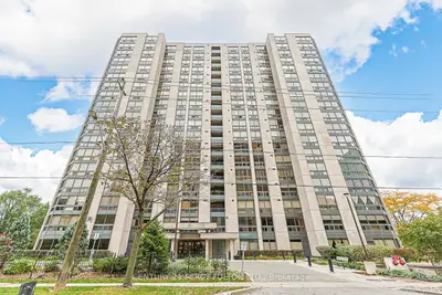 5 Kenneth Avenue 907, Toronto, On M2n 6m7