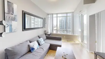 55 Bremner Boulevard 1705, Toronto, On M5j 0a6