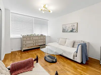 580 Christie Street 107, Toronto, On M6g 3e3