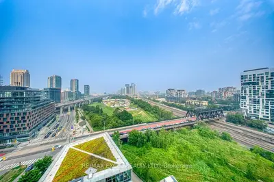 170 Fort York Boulevard 1301, Toronto, On M5v 0e6