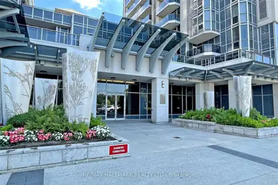 5791 Yonge Street 307, Toronto, On M2m 0a8