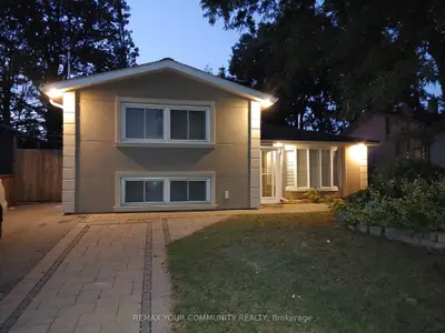 56 Willesden Road, Toronto, On M2h 1v7