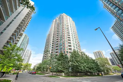 7 Lorraine Drive 807, Toronto, On M2n 7h2