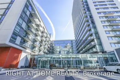 90 Stadium Road 328, Toronto, On M5v 3w5