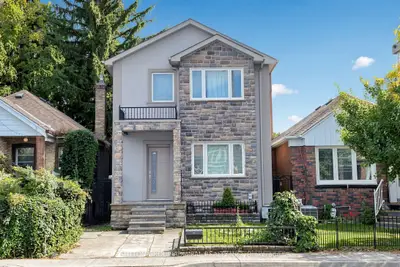 676 Vaughan Road, Toronto, On M6e 2y6