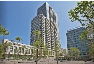 500 Sherbourne Street 3001, Toronto, On M4x 1l1