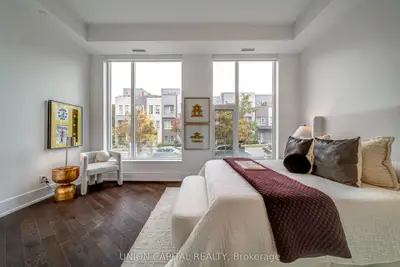 25 Adra Grado Way 120, Toronto, On M2j 0h6