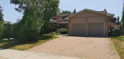 9 Denlow Boulevard, Toronto, On M3b 1p3