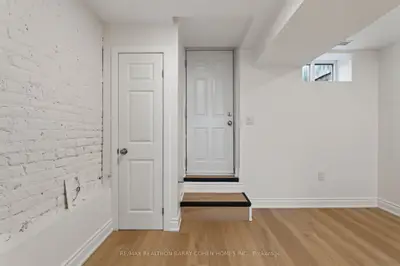 371 Howland Avenue Lower, Toronto, On M5r 3c1