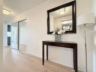 5168 Yonge Street 1712, Toronto, On M2n 5p6