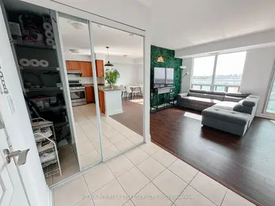 935 Sheppard Avenue W 901, Toronto, On M3h 2t7