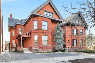 140 Bedford Road, Toronto, On M5r 2k2