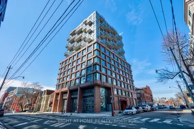 2 Augusta Avenue 704, Toronto, On M5v 0t3