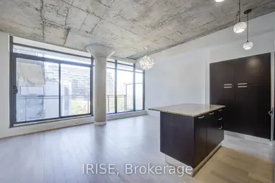 10 Morrison Street 801, Toronto, On M5v 2t8