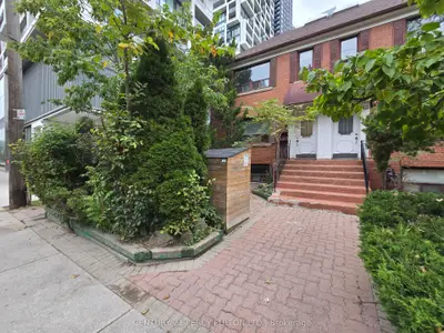 40 Hillsdale Avenue E 40 B, Toronto, On M4s 1t5
