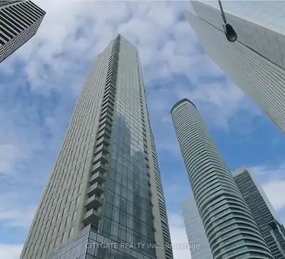 10 York Street 2003, Toronto, On M5j 0e1