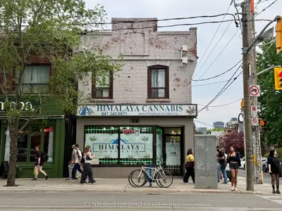 871 Dundas Street W, Toronto, On M6j 1v6